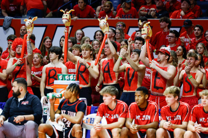 Mount Carmel Mt Zion Illinois boys basketball March 8 2024 Nate Latsch 26577